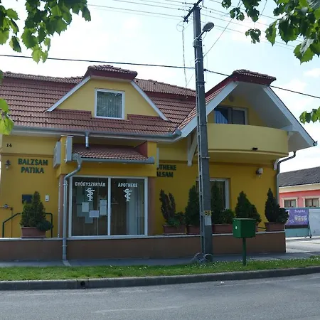 公寓 果园套房公寓 Hévíz