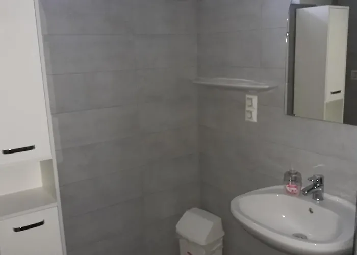 果园套房公寓 公寓 *